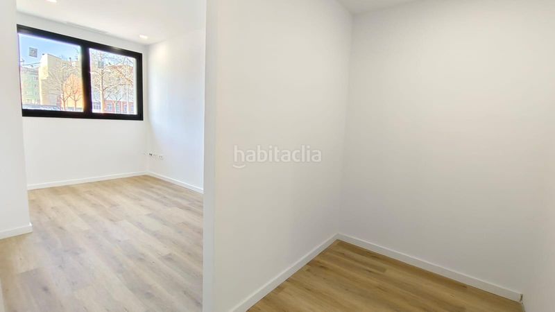 Foto f5f7913e-e2f4-48e7-9fa8-a4b89e49fe10. Planta baixa amb aparcament a Eixample Sud-Migdia Girona