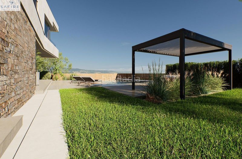 Foto 4f693676-538b-4aa2-9460-93a5d86eba97. Xalet amb aparcament piscina a Palau Girona