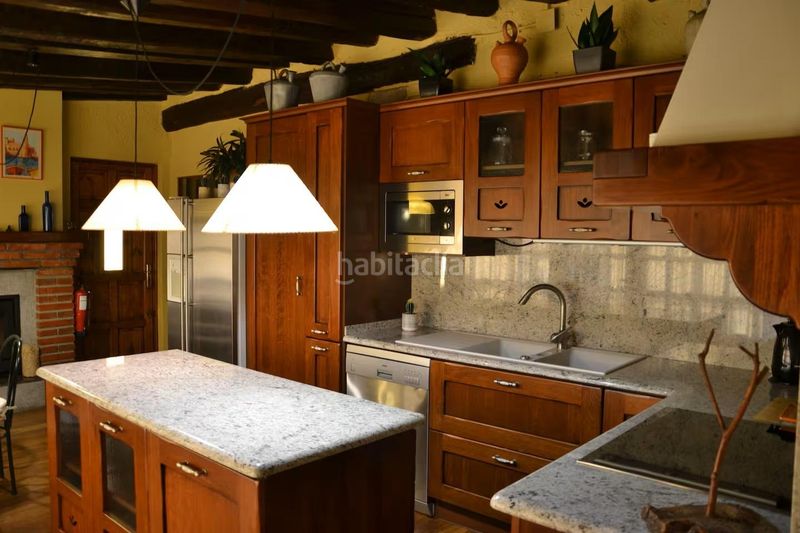 Foto 44e4aa51-3dc3-4754-90f7-9c619604d744. Local comercial a Peralada