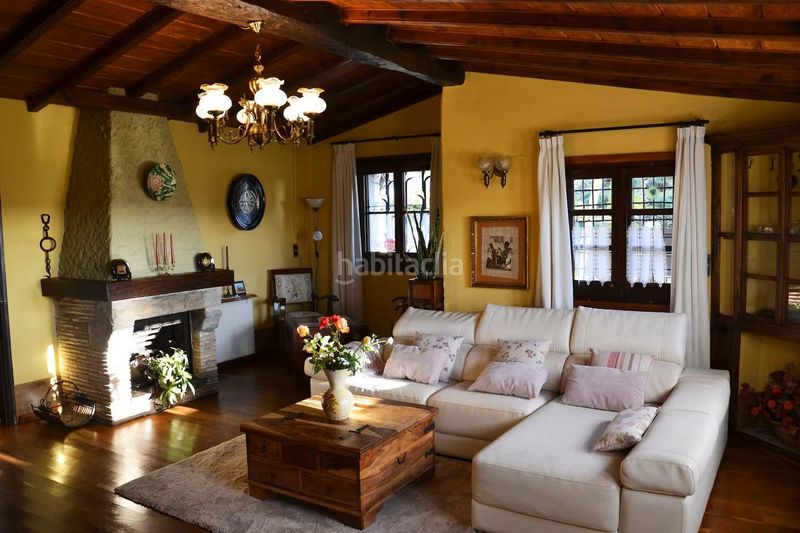 Foto b0adc15b-13be-44ea-9f5b-bb8089c718a1. Local comercial a Peralada