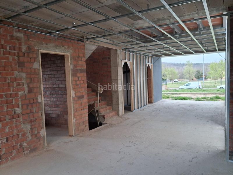 Foto 3bbbd2ce-d6c6-4202-b095-438faa15bb7b. Casa amb aparcament a Planes d´Hostoles (Les)