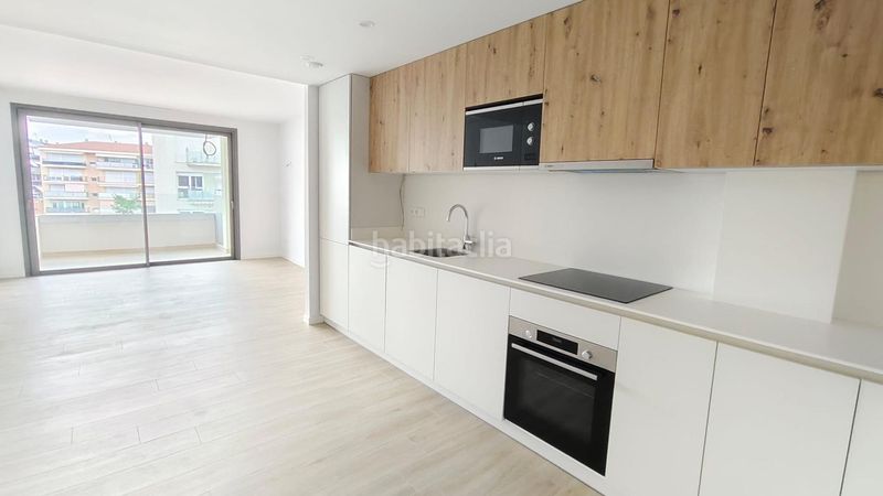 Foto 11965e1b-3e28-43bf-9cc3-bddc2ecfd3d9. Pis a avenida avinguda de catalunya a Sant Antoni Sant Antoni de Calonge