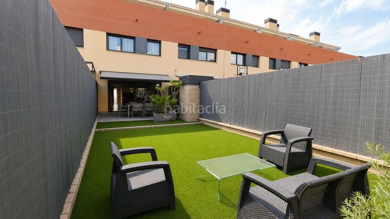 Foto 1f27d908-5e29-45ba-a9cc-62bf56619b20. Casa adossada amb calefacció aparcament a Quart