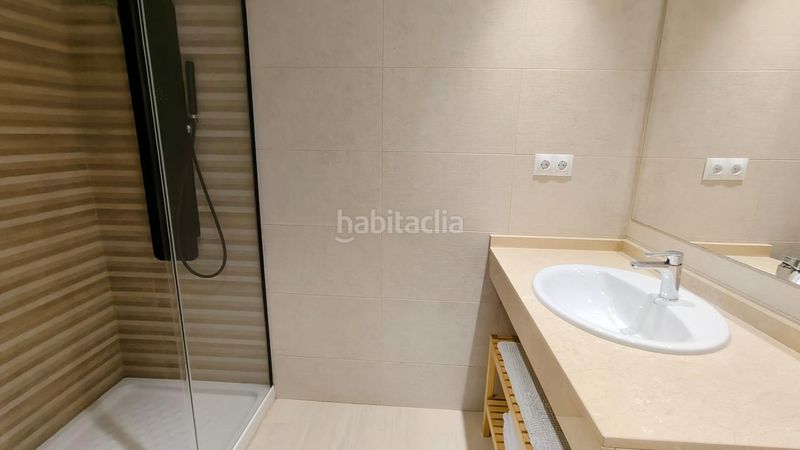 Foto d2d1700b-d767-4df8-9683-ba453fc5eb7c. Casa adossada amb calefacció aparcament a Quart