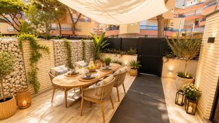 Casa adossada a Centre-Platja. Exclusiva casa adosada a 100 metros del mar en platja daro