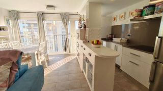 Lloguer Pis a Centre-Platja. Apartamento en alquiler frente al mar en platja d?aro