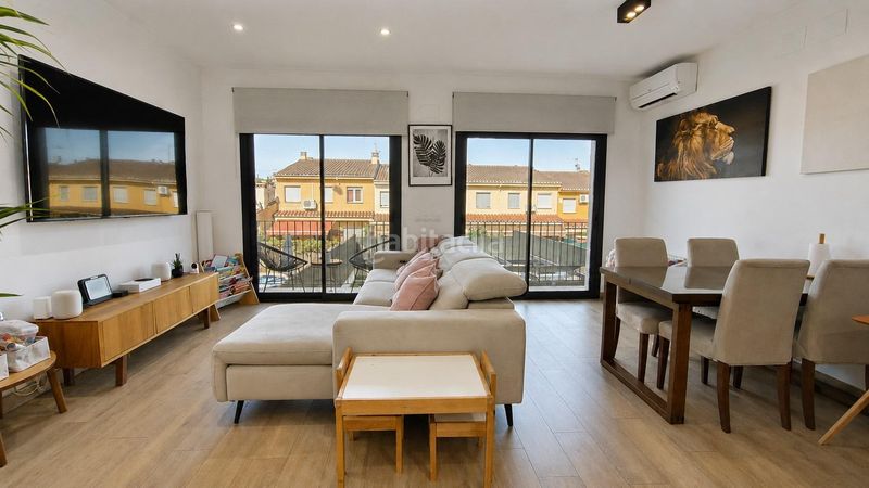 Foto a3117438-8925-46ac-a0a6-0d83968b3001. Casa adossada amb calefacció aparcament a Sils