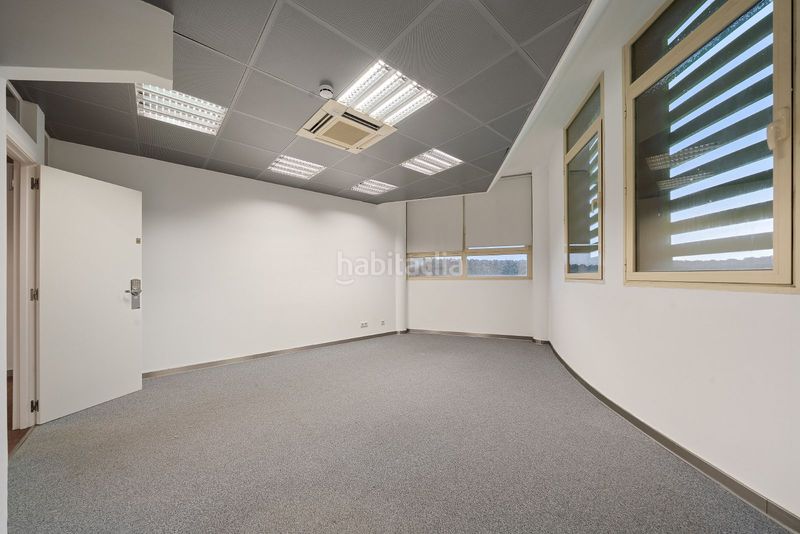 Foto 6c46e186-38b8-475b-b076-366685da9a06. Alquiler local comercial gran local comercialoficina de 317 m2 en Palma de Mallorca