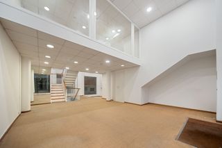 Lloguer Local Comercial a La Llotja-Born. Local comercial de 197 m2 en palma de mallorca, casco antiguo