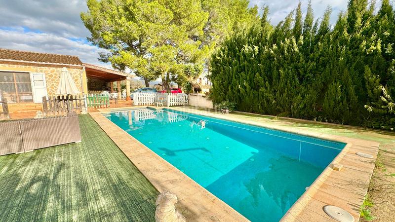 Foto f87dabae-fee4-4b32-91a2-4c9709766adf. Casale con riscaldamento parcheggio piscina in Zona Periurbana Inca