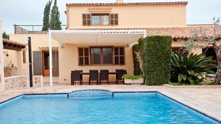 Country house in Port de Pollença. Villa con piscina climatizada en siller, puerto de pollensa
