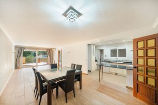 Apartament a Cala Vinyes. Apartamento en 1a l�nea de cala vinyes con piscina y ascensor