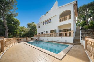 Casa a Costa de la Calma. Villa de 265 m2 en costa de la calma con vistas al mar, piscina