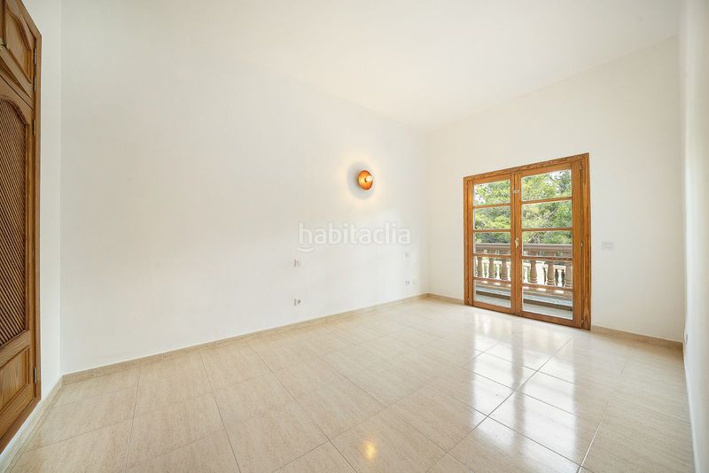 Foto 11a4511e-9d80-4e60-a85d-72e6768ad5a1. Casa amb calefacció aparcament piscina a Costa de la Calma Calvià