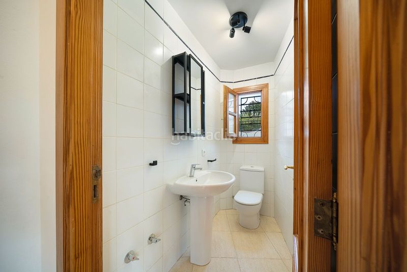 Foto eb561eb6-c560-4a10-a0f8-4a961a1b8ea9. Casa amb calefacció aparcament piscina a Costa de la Calma Calvià