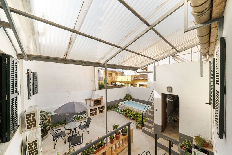 Foto 1c8217f7-cd0c-4979-9a01-c2bede59ea0a. Casa adossada amb calefacció aparcament piscina a Pollença