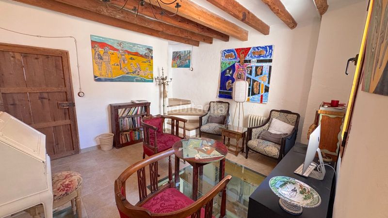 Foto 69cf13a2-8351-4cab-a32a-14468af908dc. Casa adossada amb calefacció a Selva