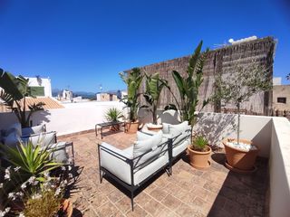 Casa a schiera in Ciutat d´Alcúdia. Casa reformada de 176 m2 en alcudia con 2 terrazas