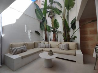 Casa adosada en Ciutat d´Alcúdia. Casa reformada de 176 m2 en alcudia con 2 terrazas