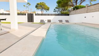 Casa a Port de Pollença. Villa en puerto pollensa con piscina, etv y taller de bicicletas