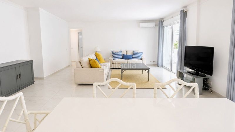 Foto d621fc2c-4370-43ba-9d08-2f8157df6072. Apartament amb calefacció aparcament piscina a port de Pollença Pollença