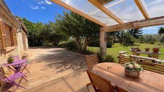 Masia a Sa Pobla. Moderna finca de 310 m2 en sa pobla en estilo tradicional