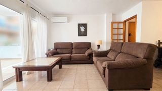 Apartament a Port d´Alcúdia-Platja dÁlcúdia. Apartamento en puerto alcudia con gran terraza y ascensor