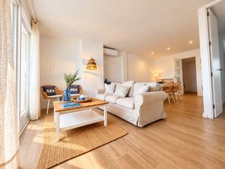 Dachwohnung in Port de Pollença. Ático de 120 m2 con ascensor y vistas al mar en puerto pollença