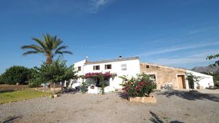 Mas à Pollença Poble. Finca con etv con 251 m2 en puerto de pollensa con 14.556 m2
