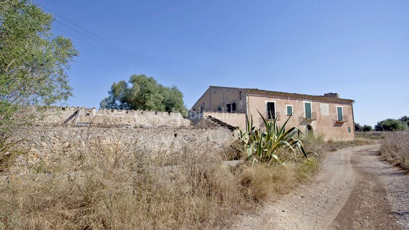 Foto 1717b6f9-81cb-4661-a5d2-06b1833a35bd. Masia amb aparcament a Manacor centre Manacor
