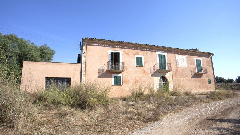 Foto ed9b3aa5-e0e3-4f32-b9cd-7c7f402c3a1c. Masia amb aparcament a Manacor centre Manacor