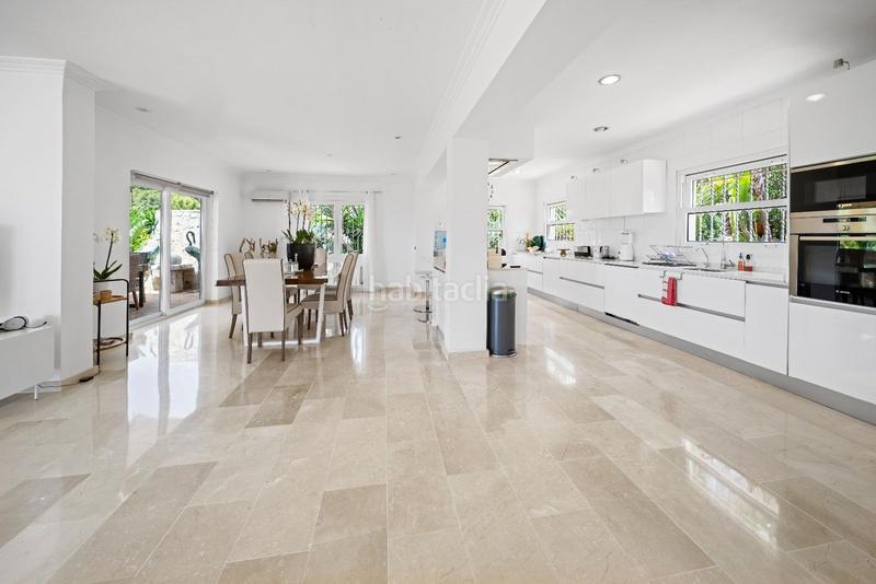 Foto c19d0b74-069f-4cef-8683-0e0b52768e04. Casa con riscaldamento parcheggio piscina in Portals Nous Calvià