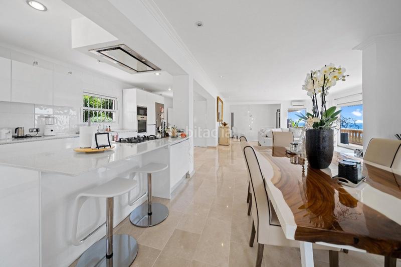 Foto d917dbce-8cc3-4dc1-9baf-8f7c99c214d3. Casa con riscaldamento parcheggio piscina in Portals Nous Calvià