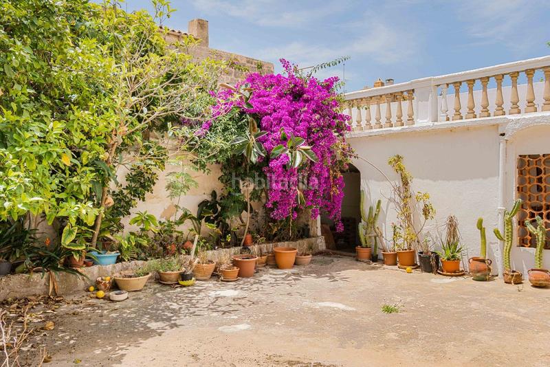 Foto 49f37ef6-a0f7-40a1-952c-5a1903eb04bd. Casa a schiera con riscaldamento parcheggio in Ses Salines poble Ses Salines