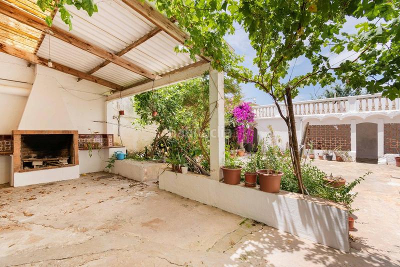 Foto 6042e8a1-b4c3-4d88-aebb-e4746270f416. Casa a schiera con riscaldamento parcheggio in Ses Salines poble Ses Salines