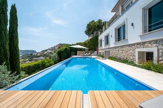 Casa a Port D´Andratx. Villa de 453 m2 en puerto andratx con vistas al mar, spa y pisci
