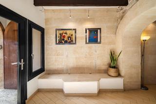 Casa adossada a Ciutat dAlcdia. Casa reformada de 167 m2 con terraza en alcudia