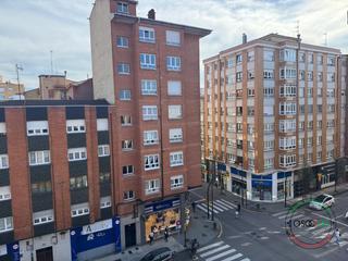 Etagenwohnung en Gijn - cl eleuterio quintanilla 43. Venta piso luminoso