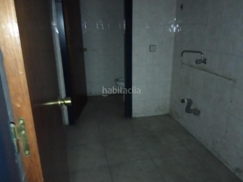 Foto 182d6d10-3eda-4b38-9f09-7eb71344b99b. Local comercial a La Calzada Gijón