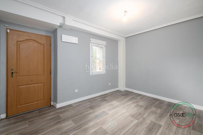 Foto 01c7dbc4-d523-4250-8918-a4b98af6b498. Casa in senda de la falconera 204 in Veriña Gijón