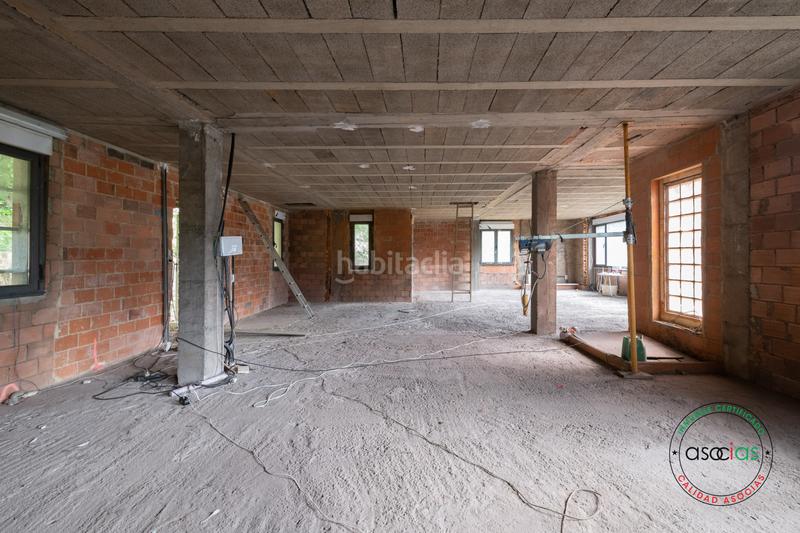 Foto 0eb25aee-81c3-4bc3-93e6-d0cf9bb0ce60. Casa in senda de la falconera 204 in Veriña Gijón