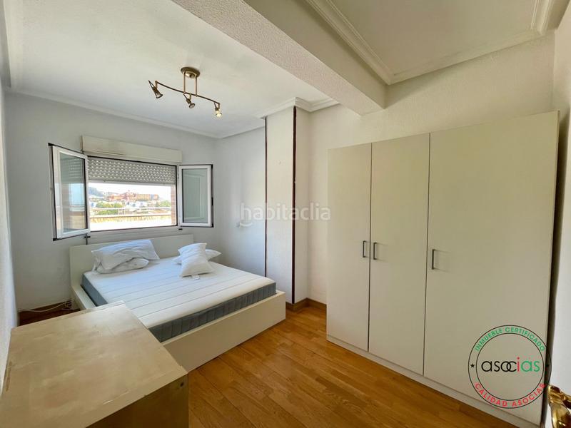 Foto 4861946b-3002-43fa-afbf-88a5bacb15f3. Attico in Gijón - cl jose marti 19 in La Calzada Gijón