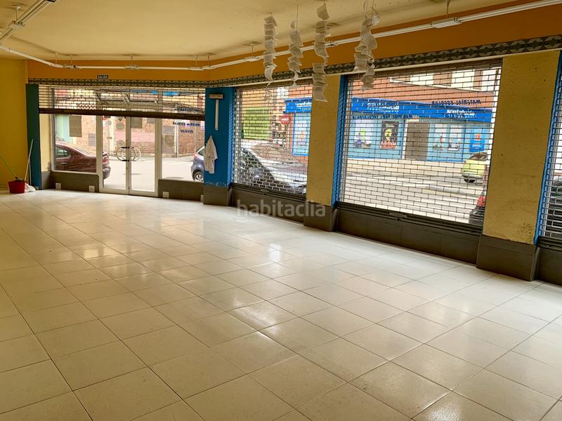 Foto 46a271fa-cd2c-40bf-b579-ec3ca6e9cc6b. Rent business premise in La Calzada Gijón