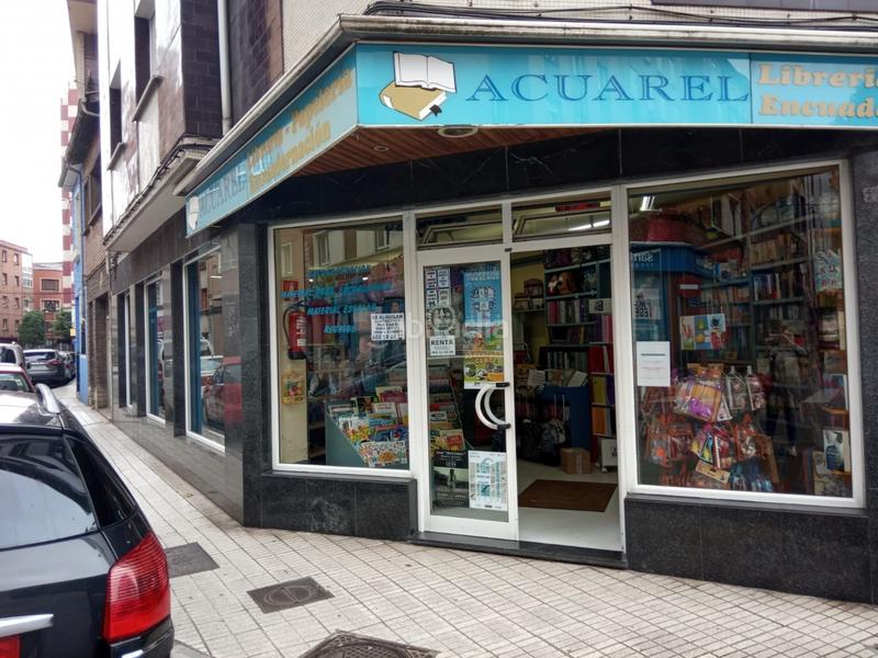 Foto a7b0f06d-a74d-438b-a861-57f849cc59c8. Rent business premise in La Calzada Gijón