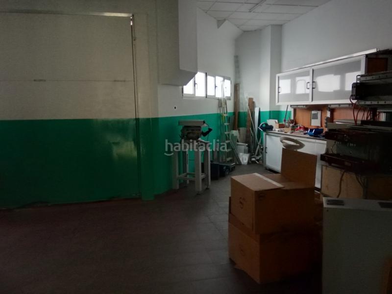 Foto 47cd9bb9-f827-42b0-a55b-1108b775b5b1. Lloguer local comercial a El Natahoyo Gijón