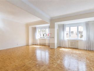 Pis a San Lorenzo. Piso en venta en santo domingo