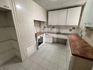 Pis a San Miguel. Piso en venta en gran vía