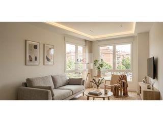 Flat in San Miguel. Piso en venta en gran vía