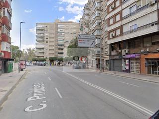 Location Local commercial à El Carmen. Local comercial 550 metros en calle princesa