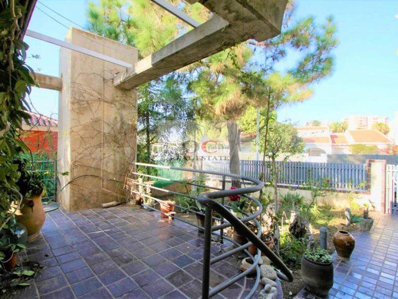 Foto 1f0784d2-1d1a-44c4-bf2c-9c3a70560e66. Xalet amb aparcament a Campoamor Orihuela